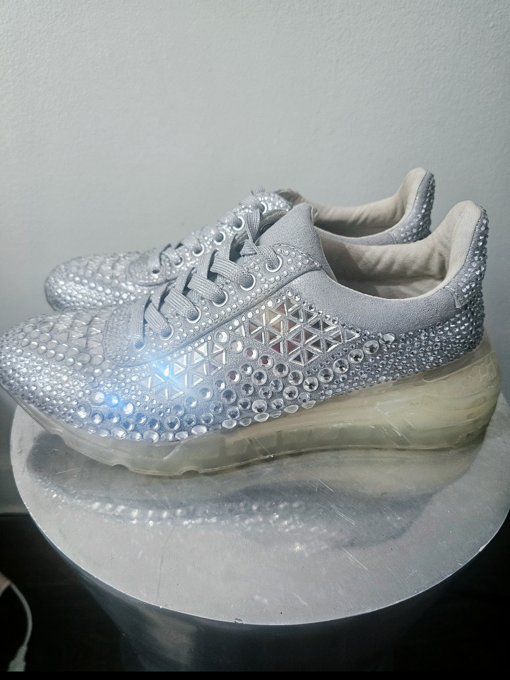 Steve Madden Carissa Silver Rhinestone Embellished Sneakers Size 10